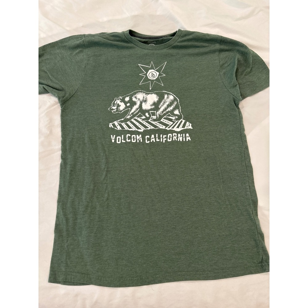 Volcom California Bear Graphic T-Shirt Mens Medium Green Modern Fit Skate Tee